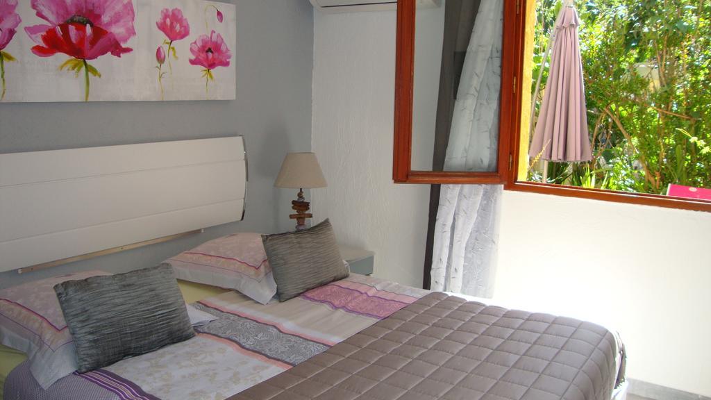 Bed and Breakfast Le Soleil Bleu Fréjus Exteriér fotografie